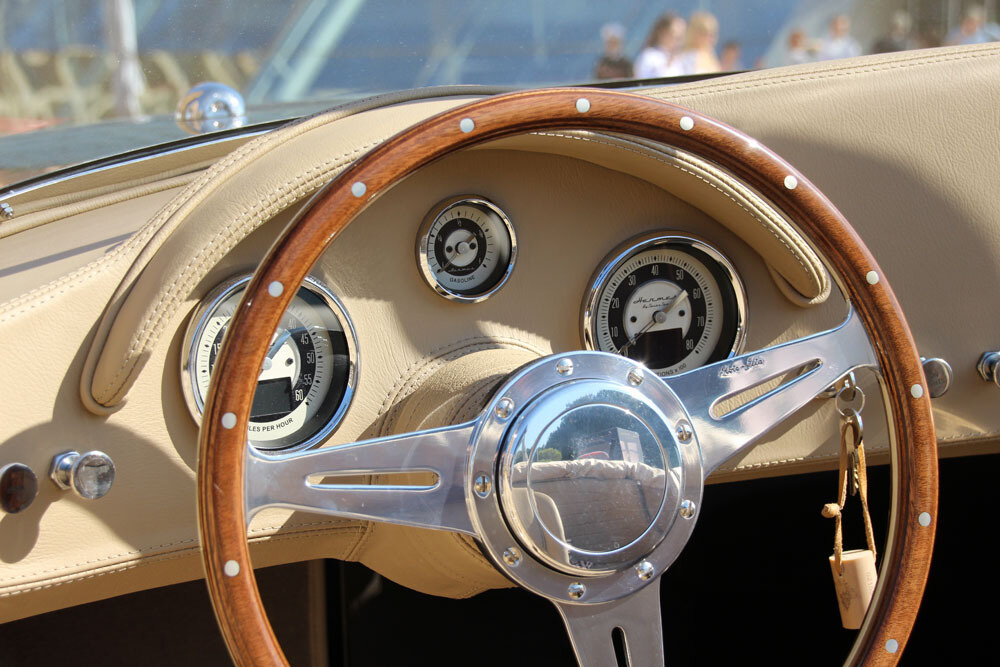 Seven Seas Yachts The Hermes Speedster Marine Gauges