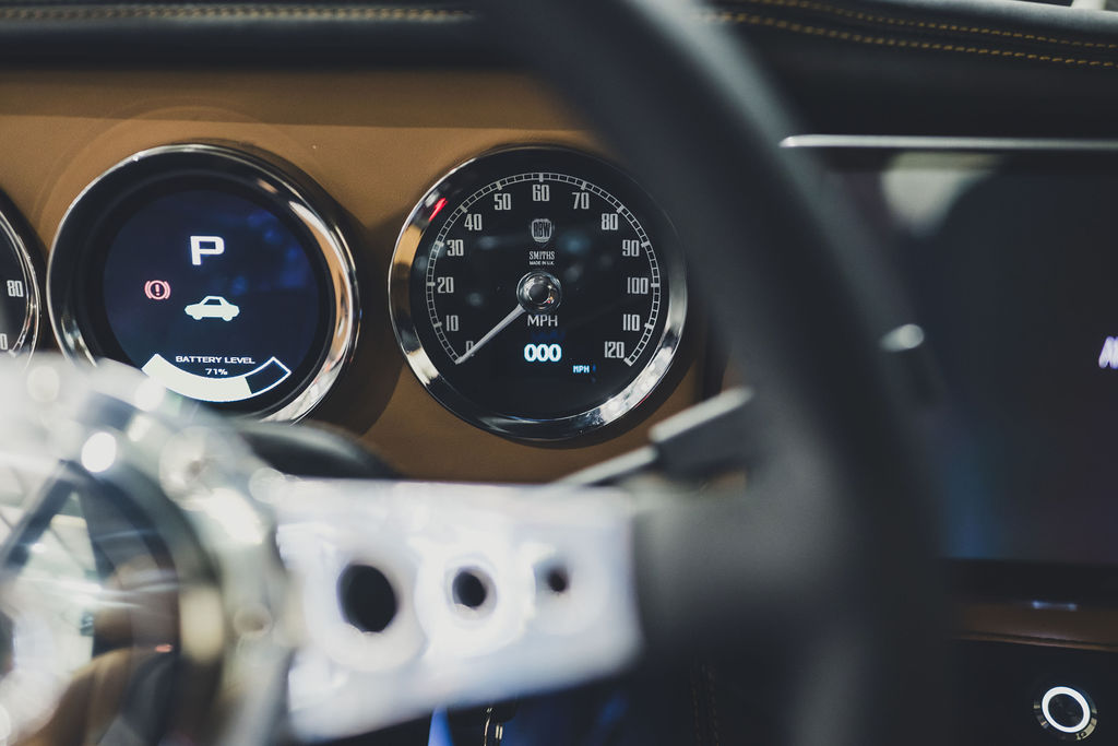 Gauges in the RBW Roadster
